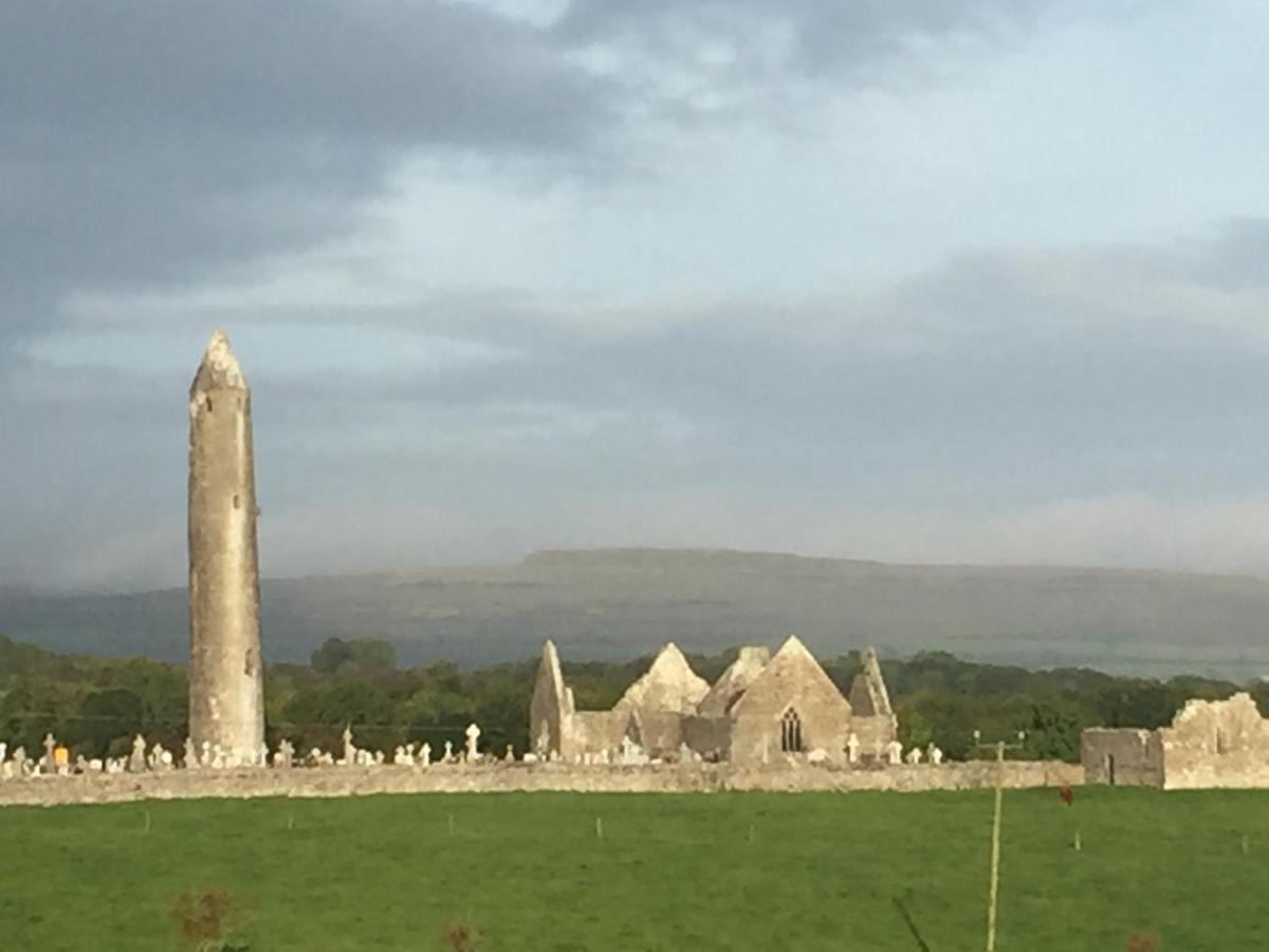 The Burren Barn Villa Tubber Exterior photo